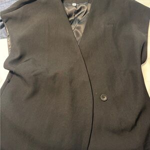 Sleeveless Black Button-Front Vest
